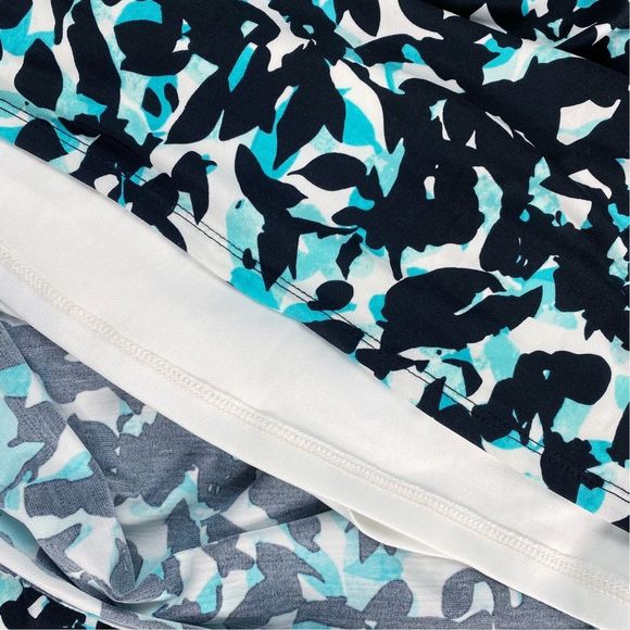 Larry Levine Blue Patterned Midi Dress - Size Medium - Picture 4 of 6